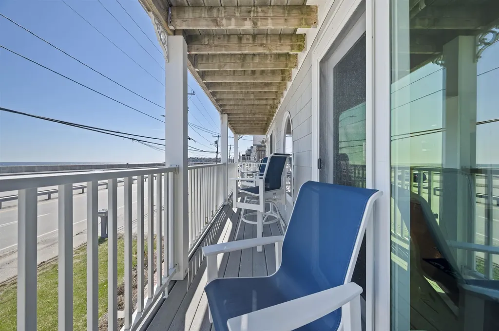 605 Ocean Boulevard Hampton NH 03842