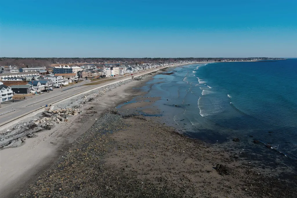 605 Ocean Boulevard Hampton NH 03842