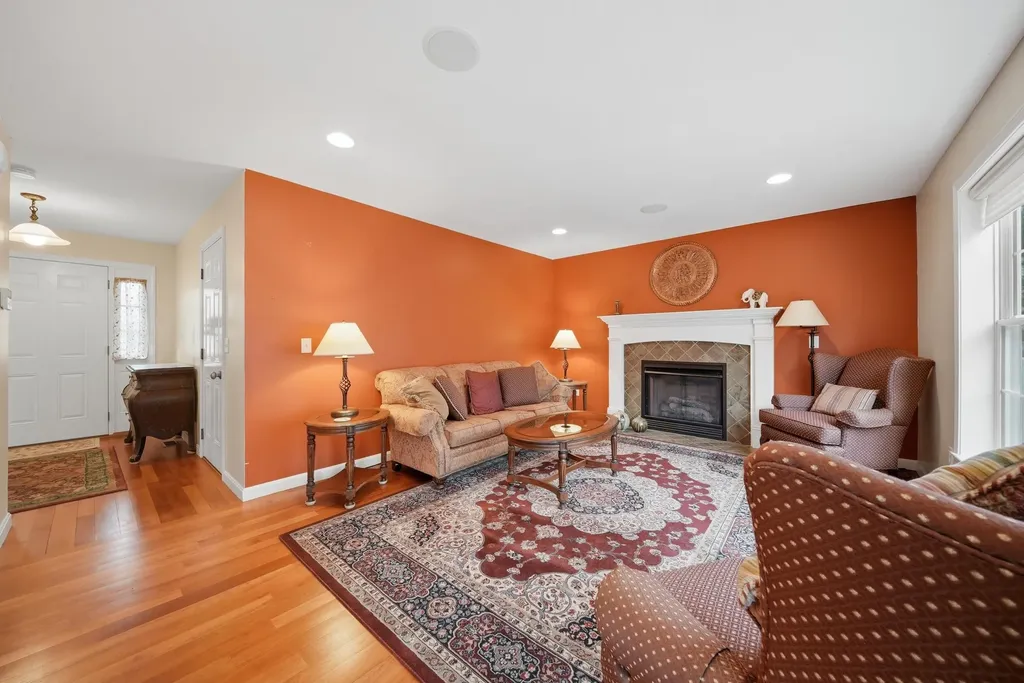 29 Cabernet Drive Concord NH 03303
