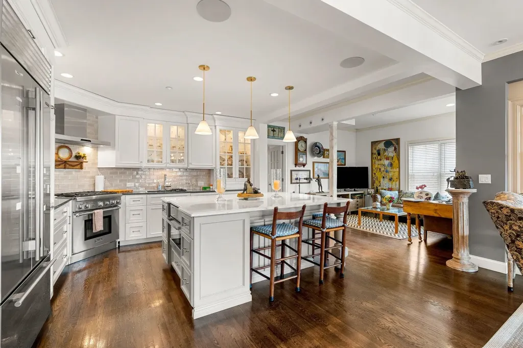 27 Badgers Island West Kittery ME 03940