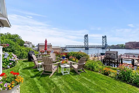 27 Badgers Island West Kittery ME 03940