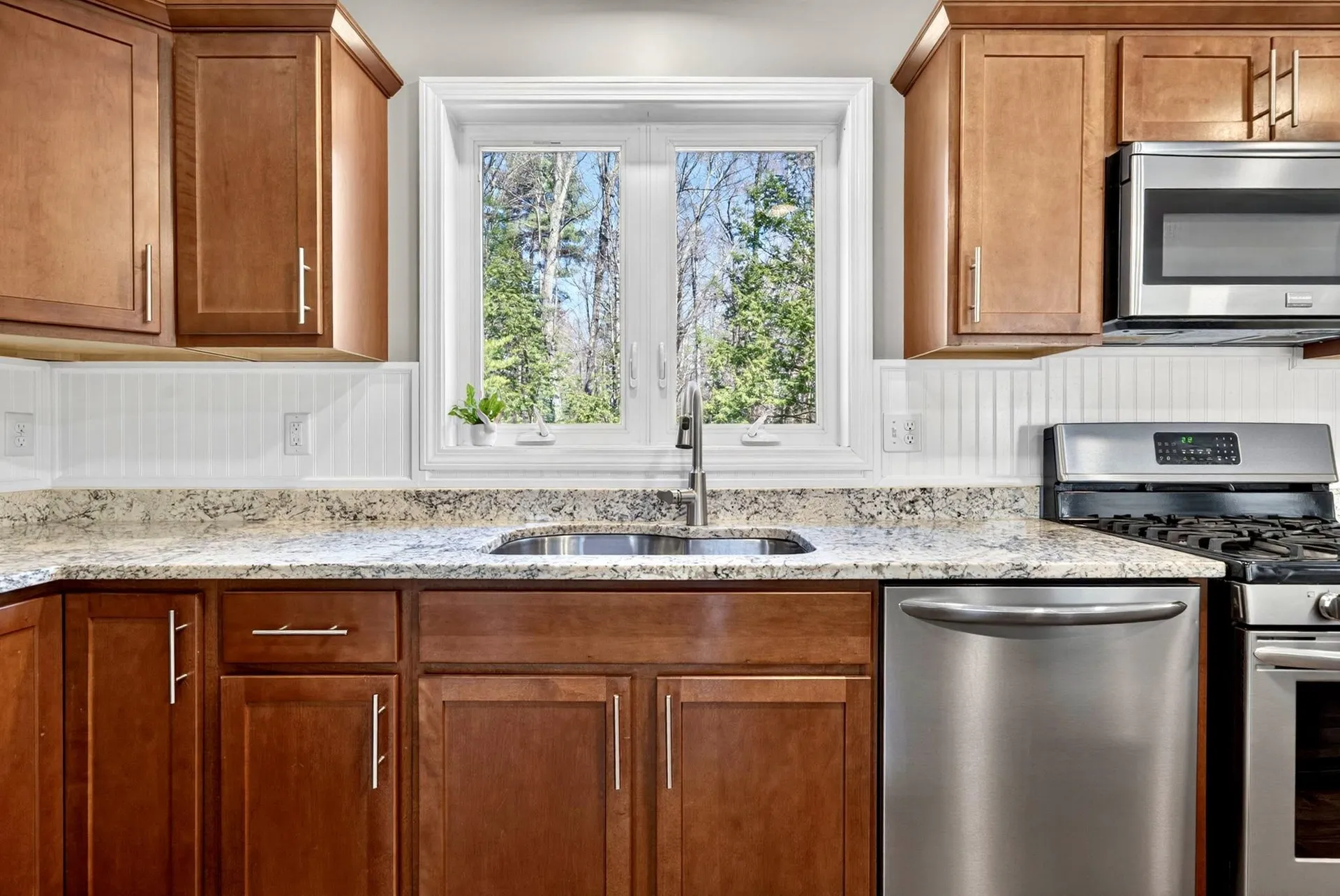 69 Falcon Ridge Road Milford NH 03055