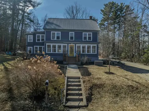 92 Pinewood Avenue Bethlehem NH 03574