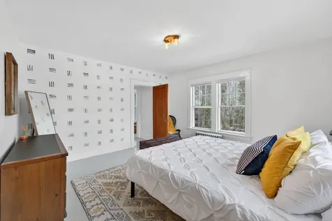 92 Pinewood Avenue Bethlehem NH 03574