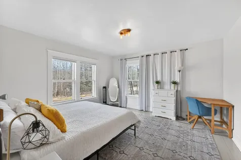 92 Pinewood Avenue Bethlehem NH 03574