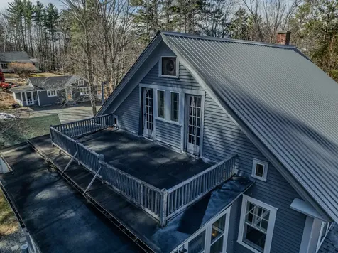 92 Pinewood Avenue Bethlehem NH 03574
