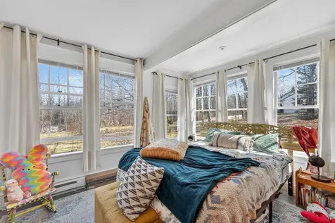 92 Pinewood Avenue Bethlehem NH 03574