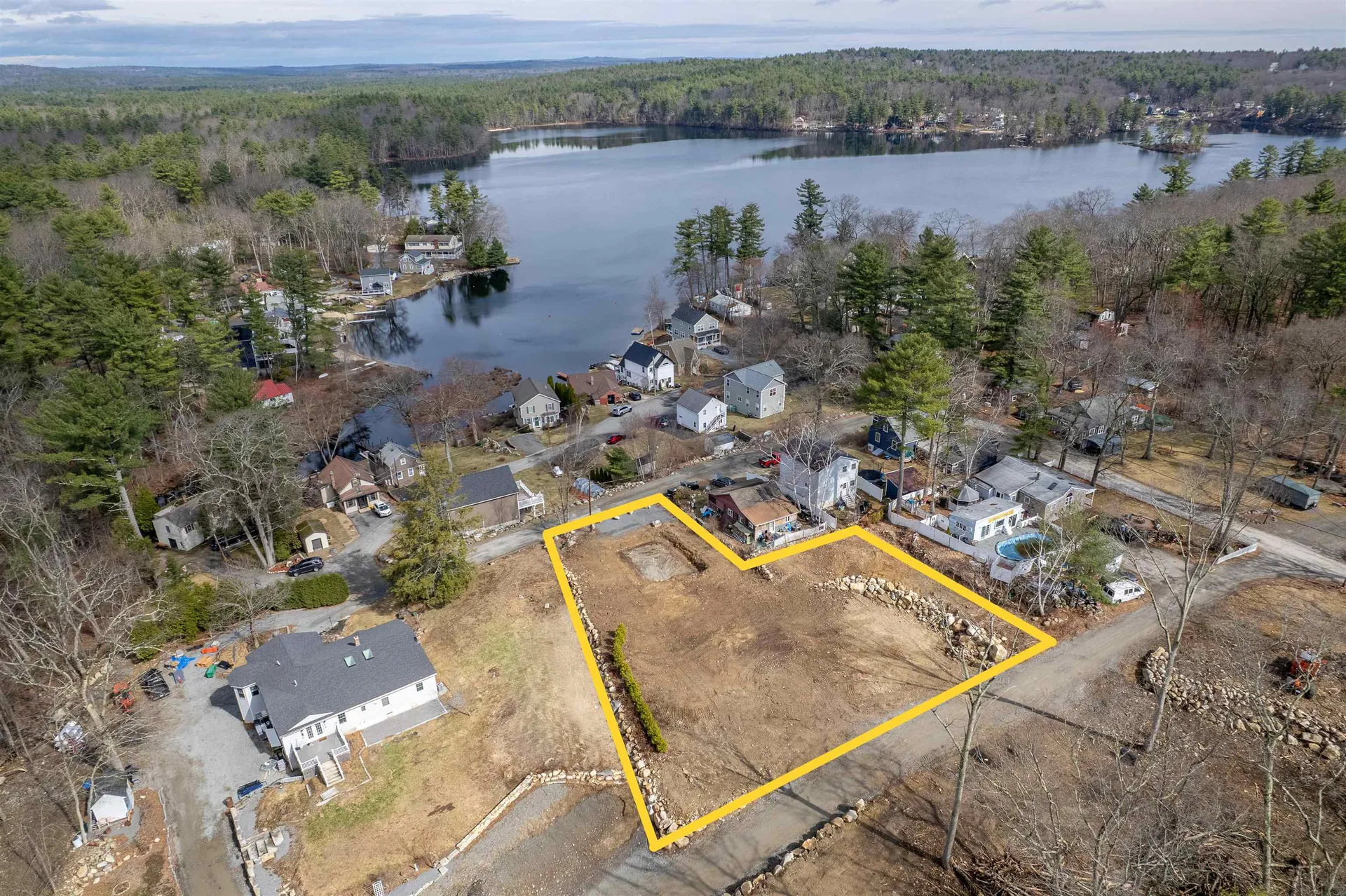 4 Andover Street Pelham NH 03076