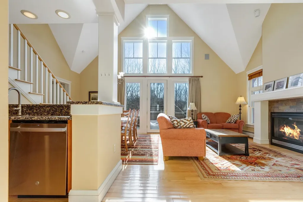 41 Parkhurst Road Cavendish VT 05153