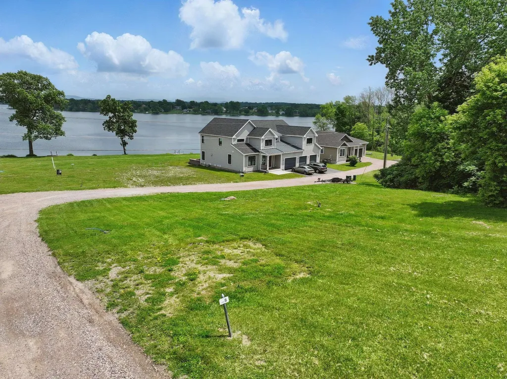 32 Phoebe Lane South Hero VT 05486
