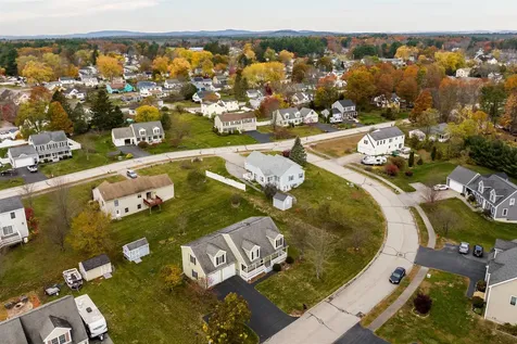 11 Maize Drive Somersworth NH 03878