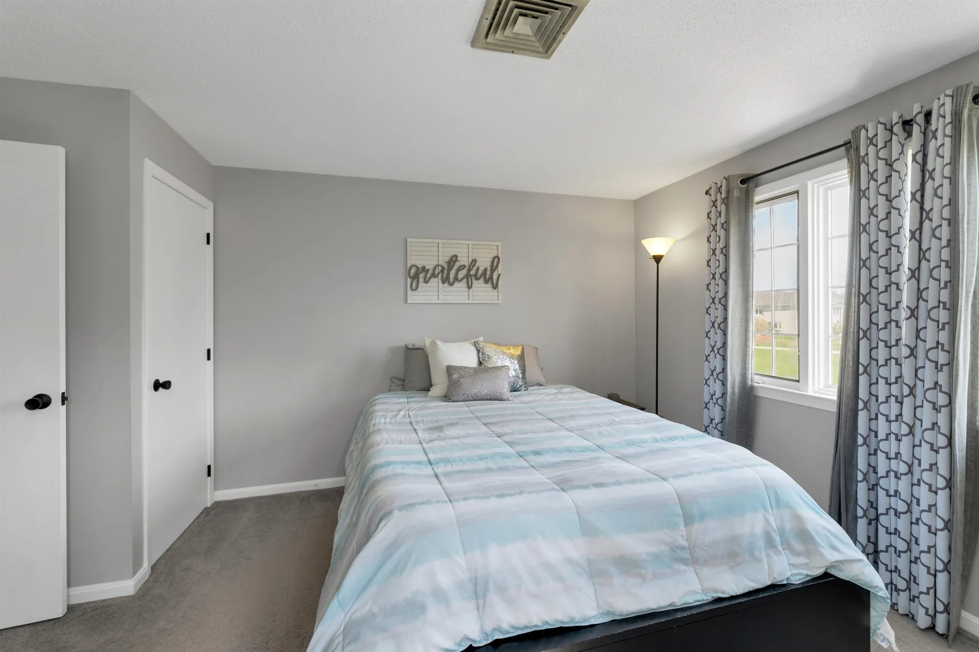 631 Fox Hollow Drive Hudson NH 03051