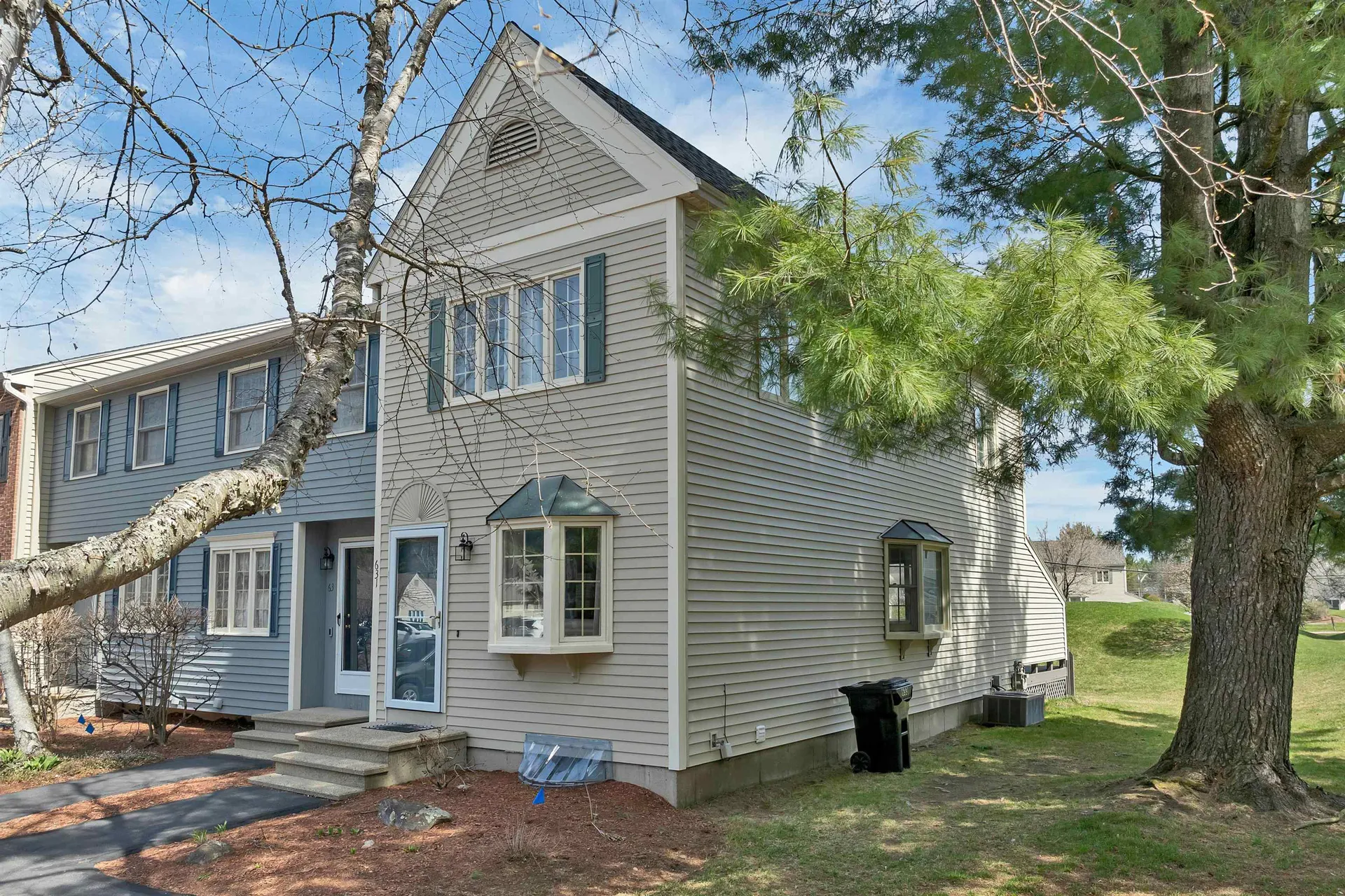 631 Fox Hollow Drive Hudson NH 03051