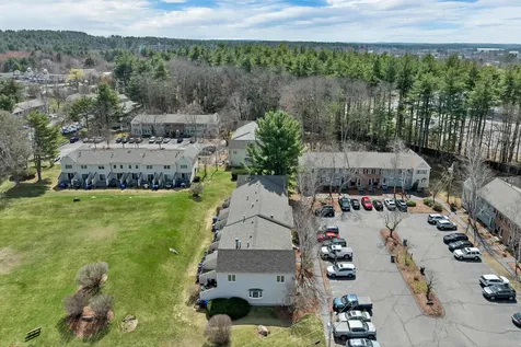 631 Fox Hollow Drive Hudson NH 03051