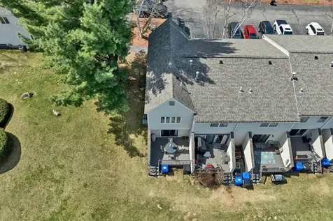 631 Fox Hollow Drive Hudson NH 03051