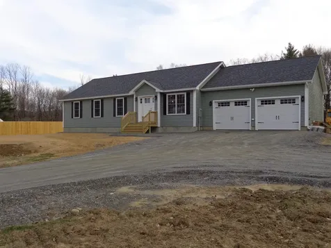 93 Fairview Drive Pittsfield NH 03263