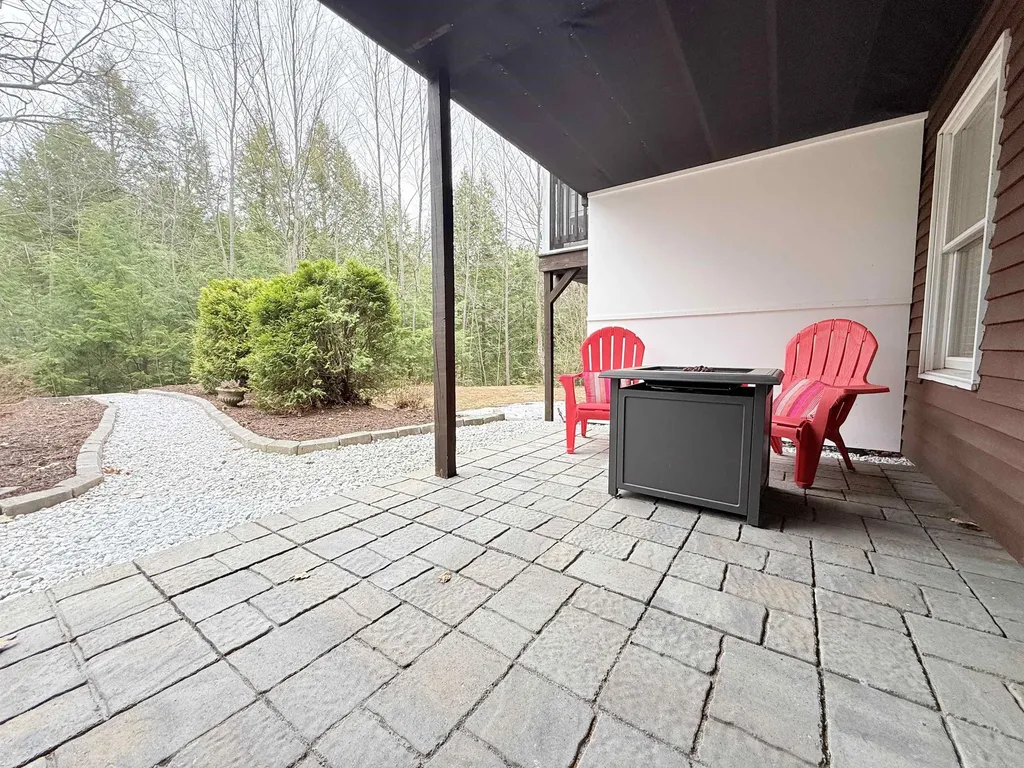 32 Kimball Place Claremont NH 03743