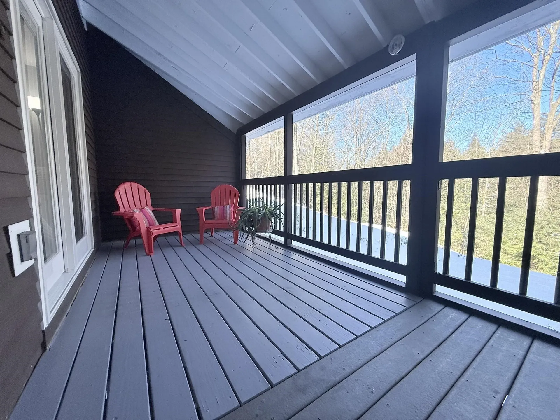 32 Kimball Place Claremont NH 03743