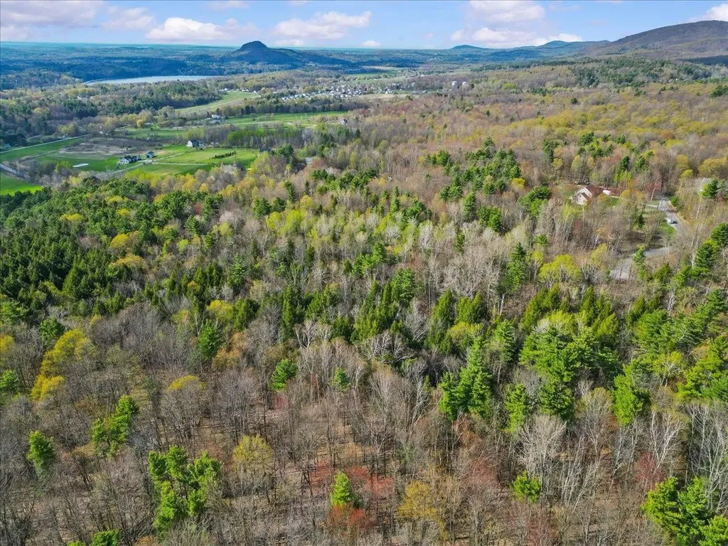 234 East Road Milton VT 05468