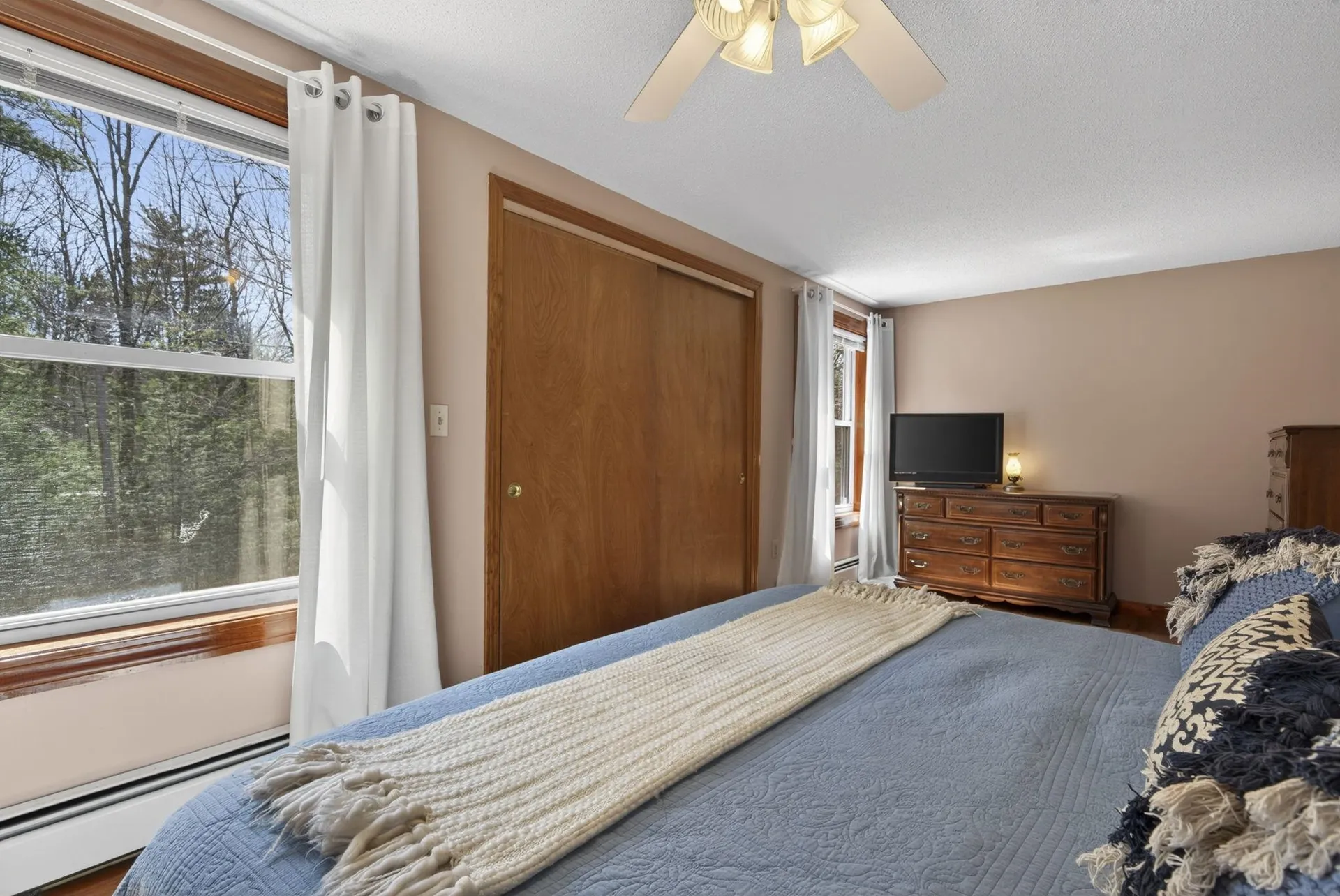 73 Mount Delight Road Deerfield NH 03037