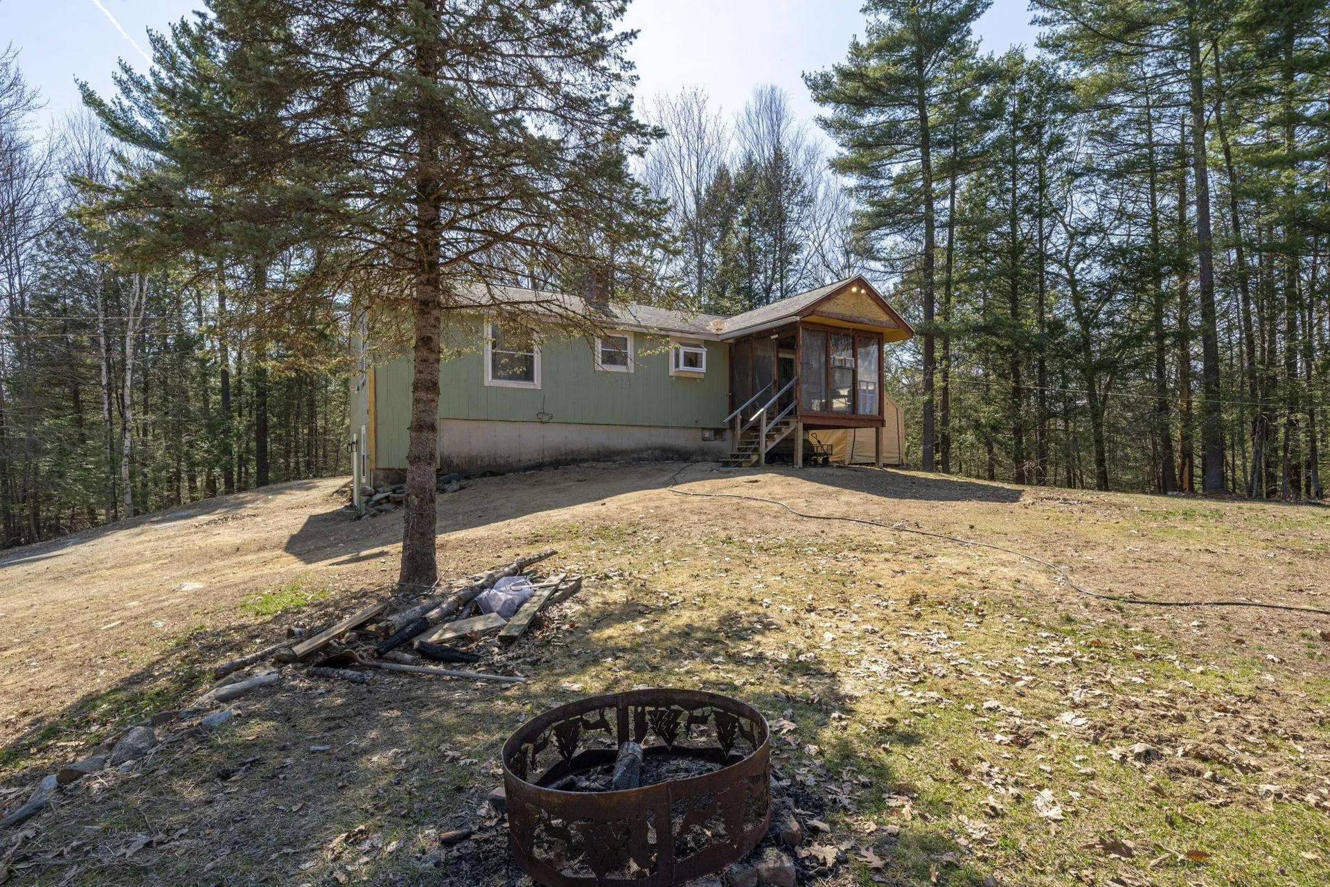 73 Mount Delight Road Deerfield NH 03037