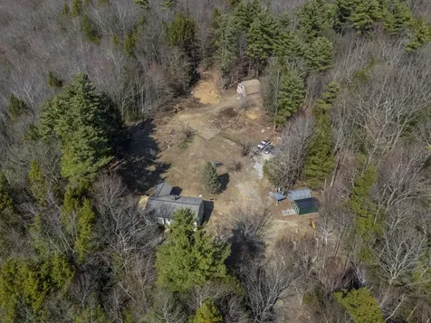 73 Mount Delight Road Deerfield NH 03037