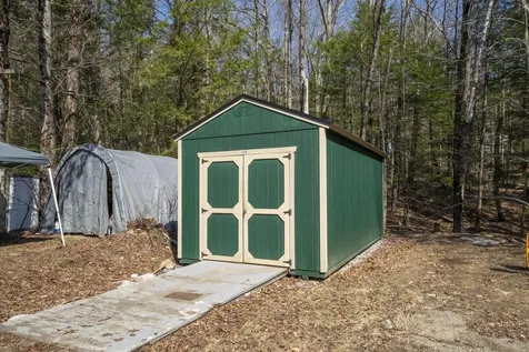 73 Mount Delight Road Deerfield NH 03037