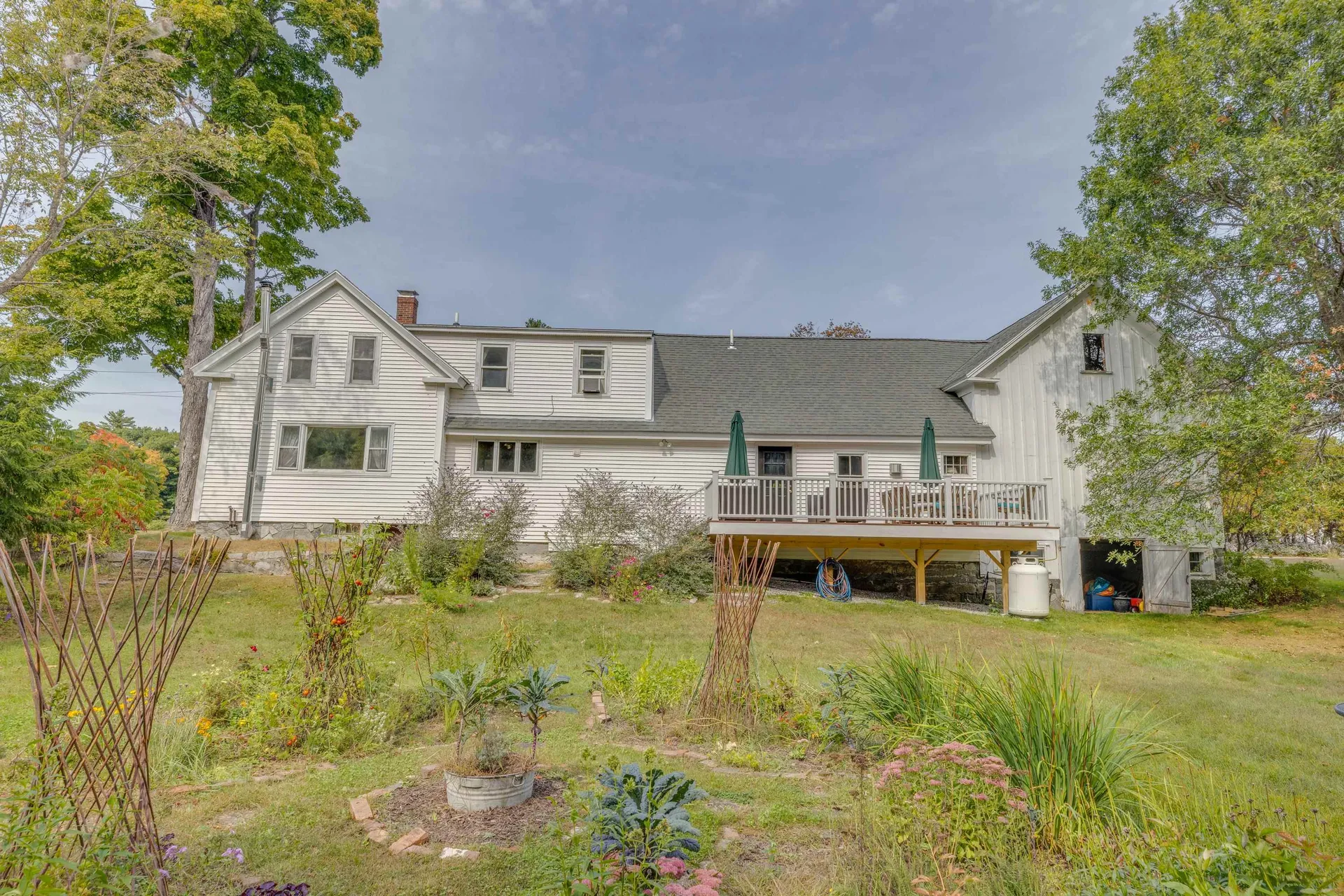 34 North Shore Road Hebron NH 03241