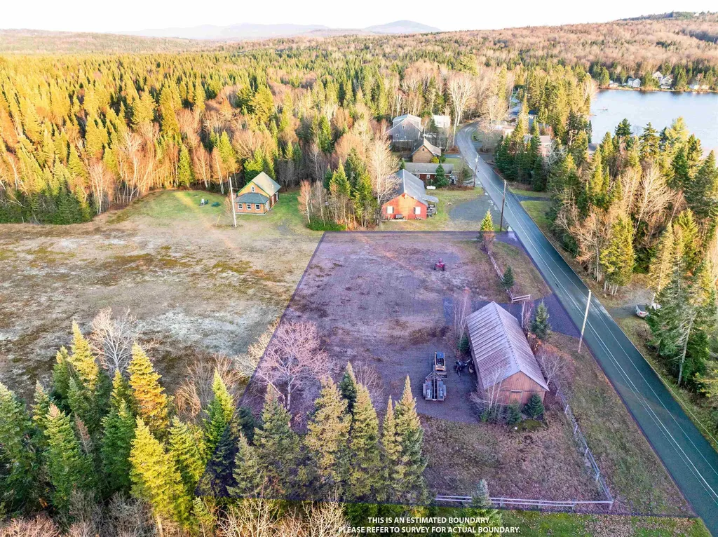 432 Beach Road Pittsburg NH 03592