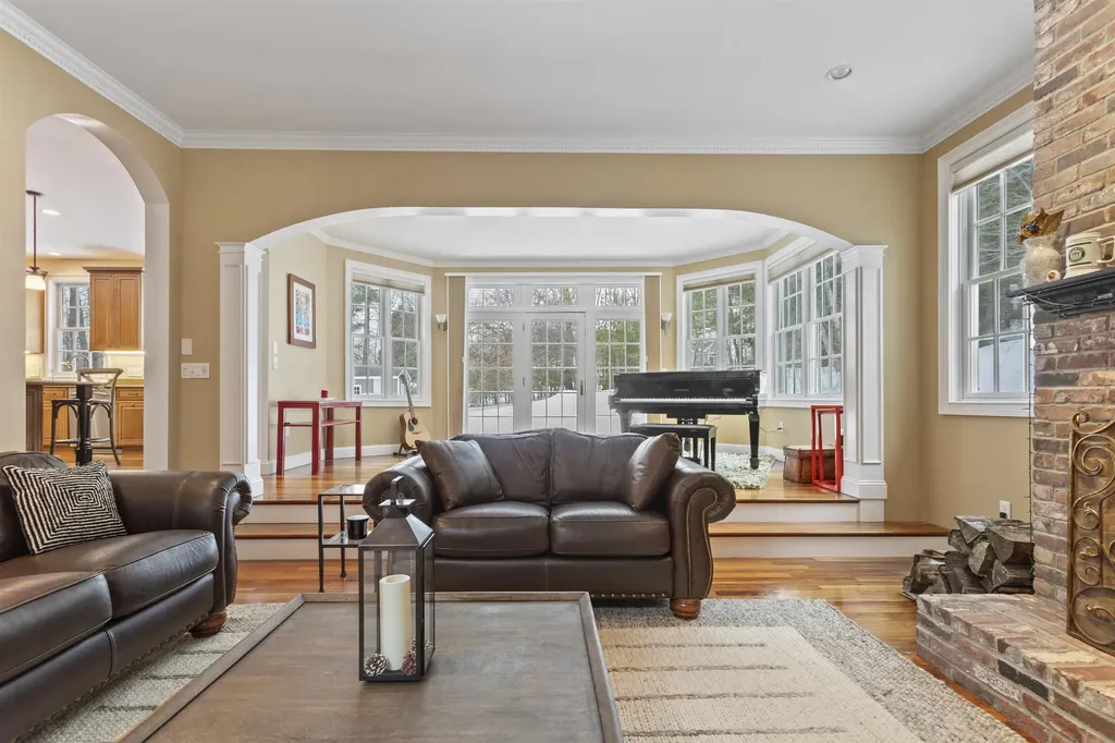 3 Whitehorse Drive Rye NH 03870