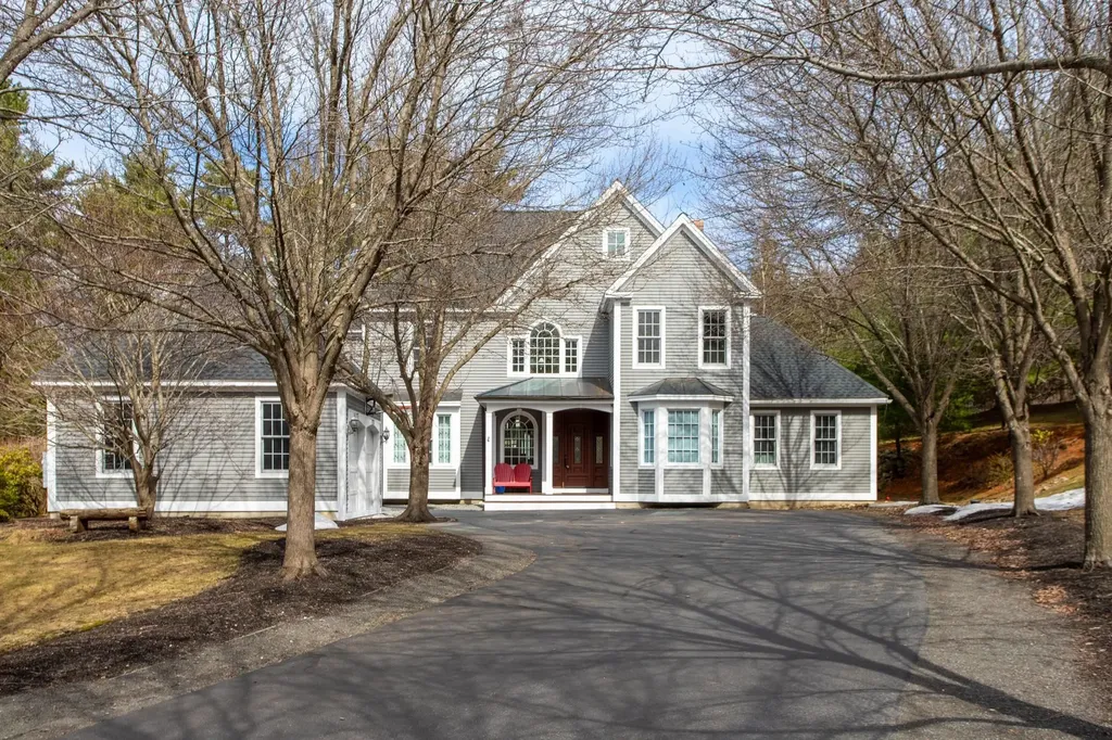 3 Whitehorse Drive Rye NH 03870