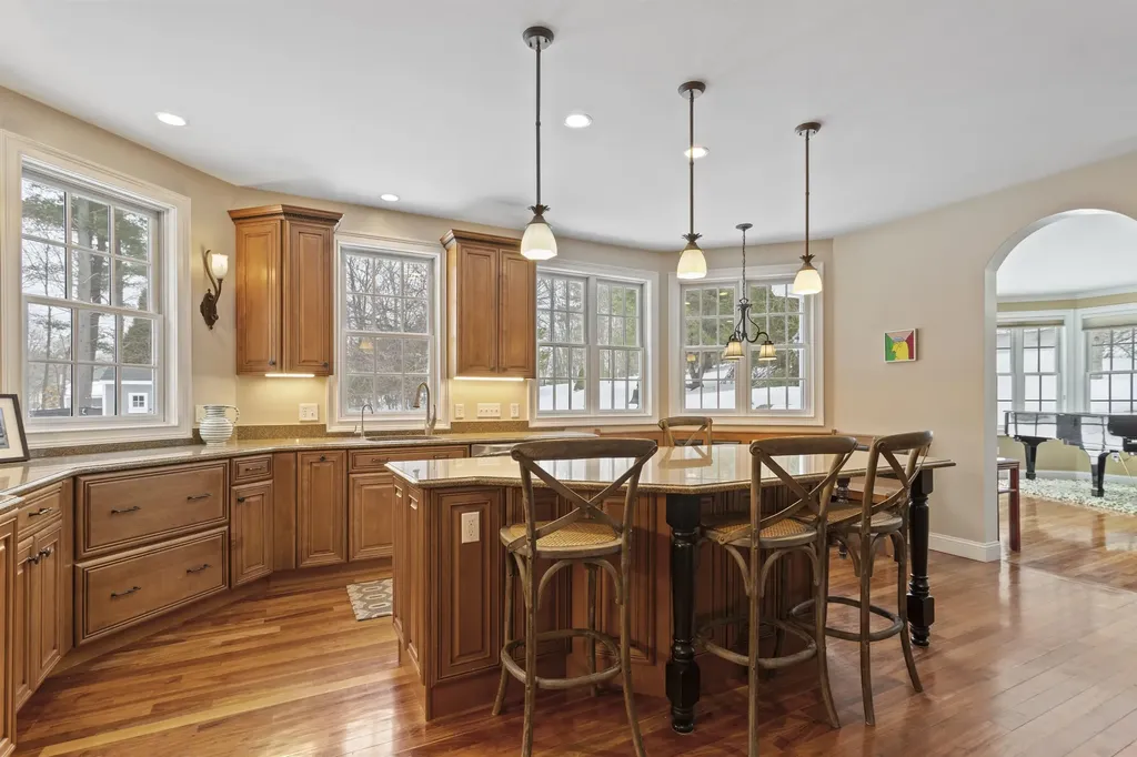3 Whitehorse Drive Rye NH 03870