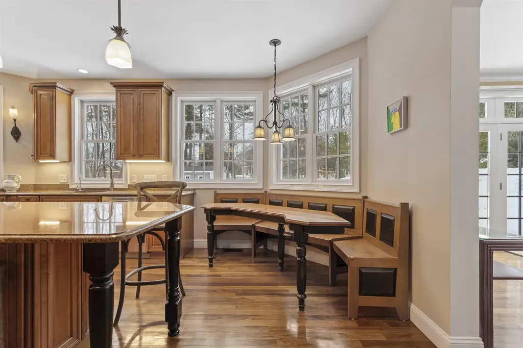 3 Whitehorse Drive Rye NH 03870