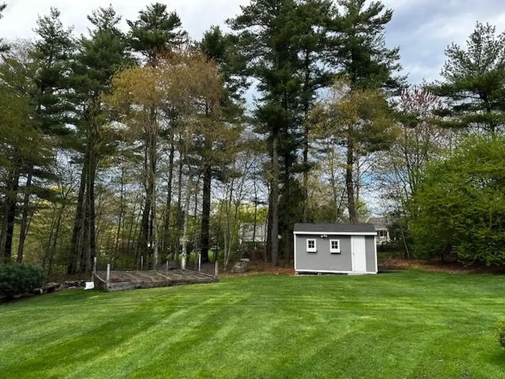 3 Whitehorse Drive Rye NH 03870
