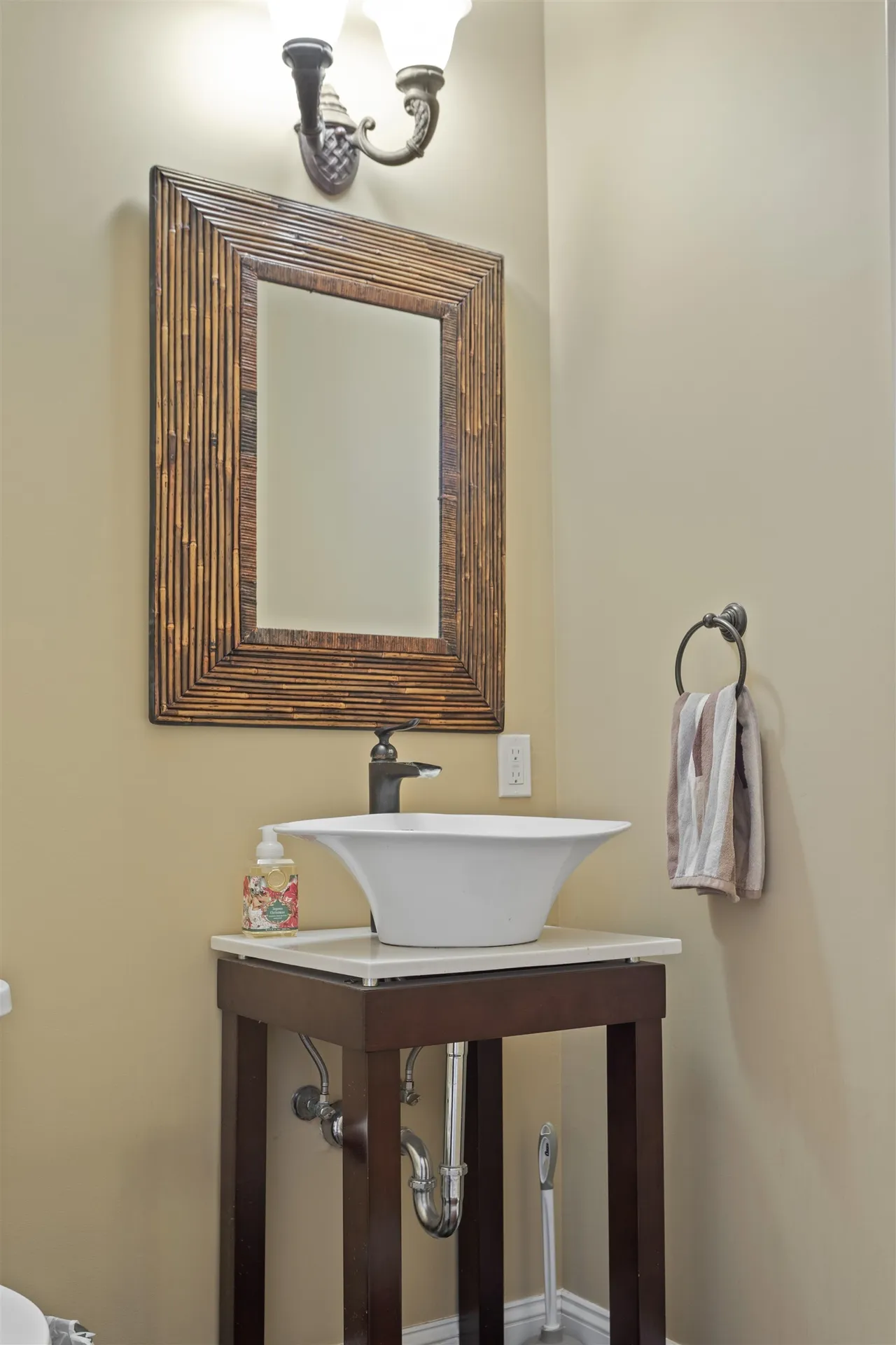3 Whitehorse Drive Rye NH 03870