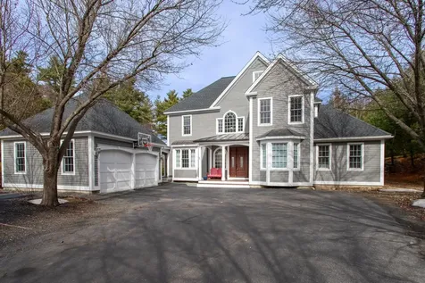 3 Whitehorse Drive Rye NH 03870