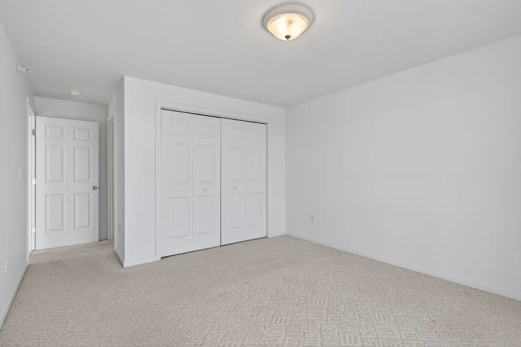 790 York Street York ME 03909