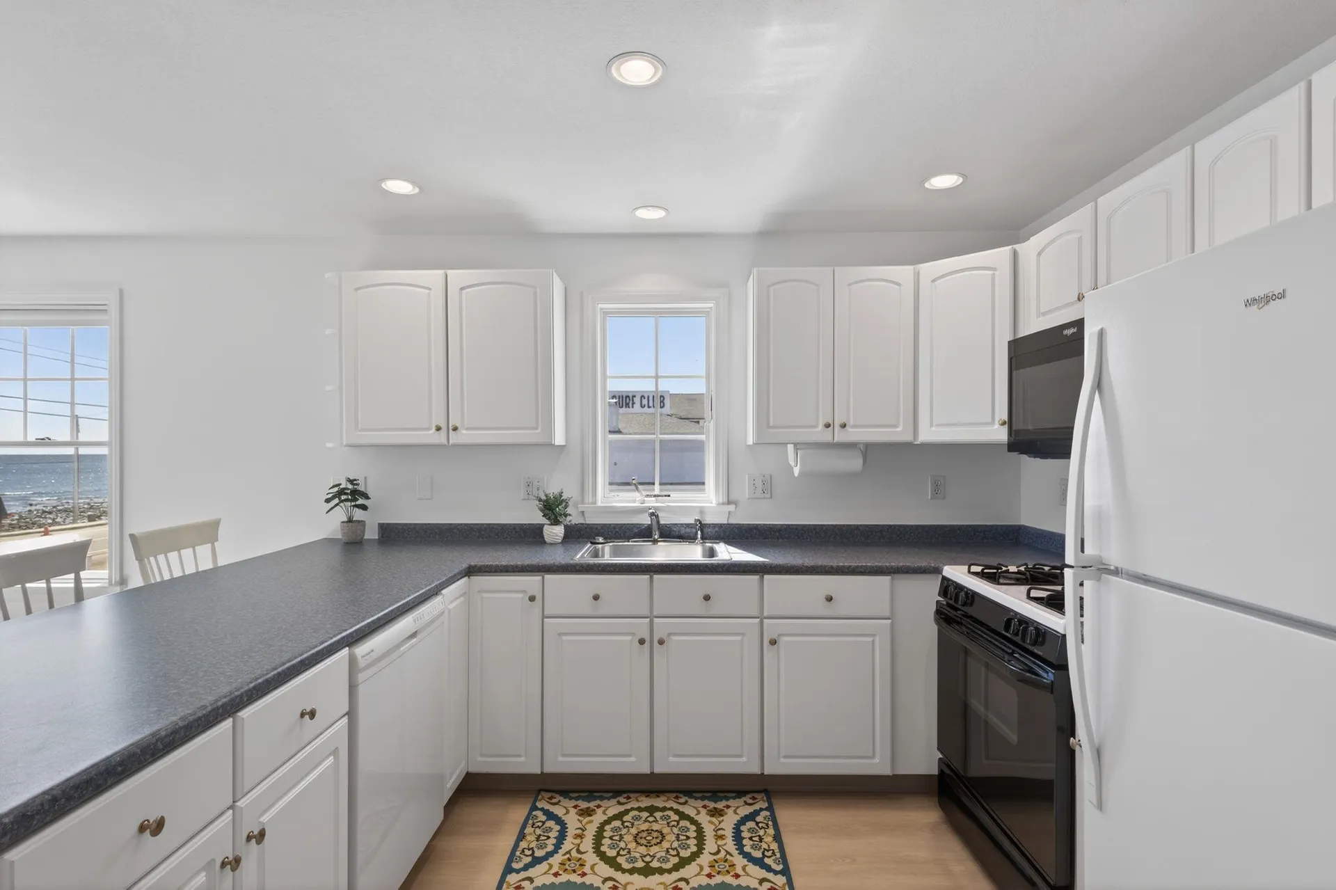 790 York Street York ME 03909