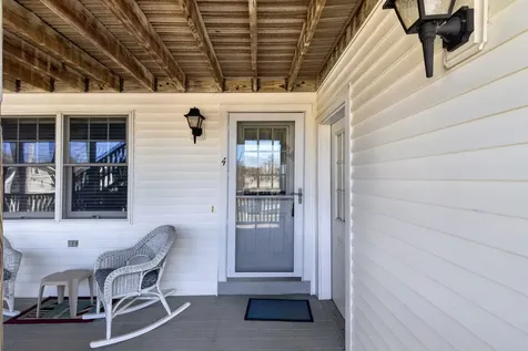 790 York Street York ME 03909