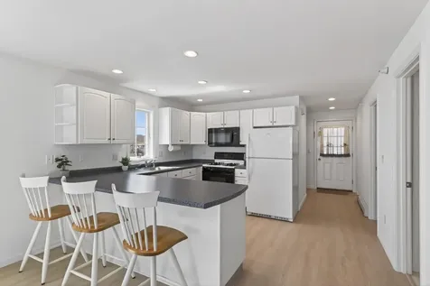 790 York Street York ME 03909