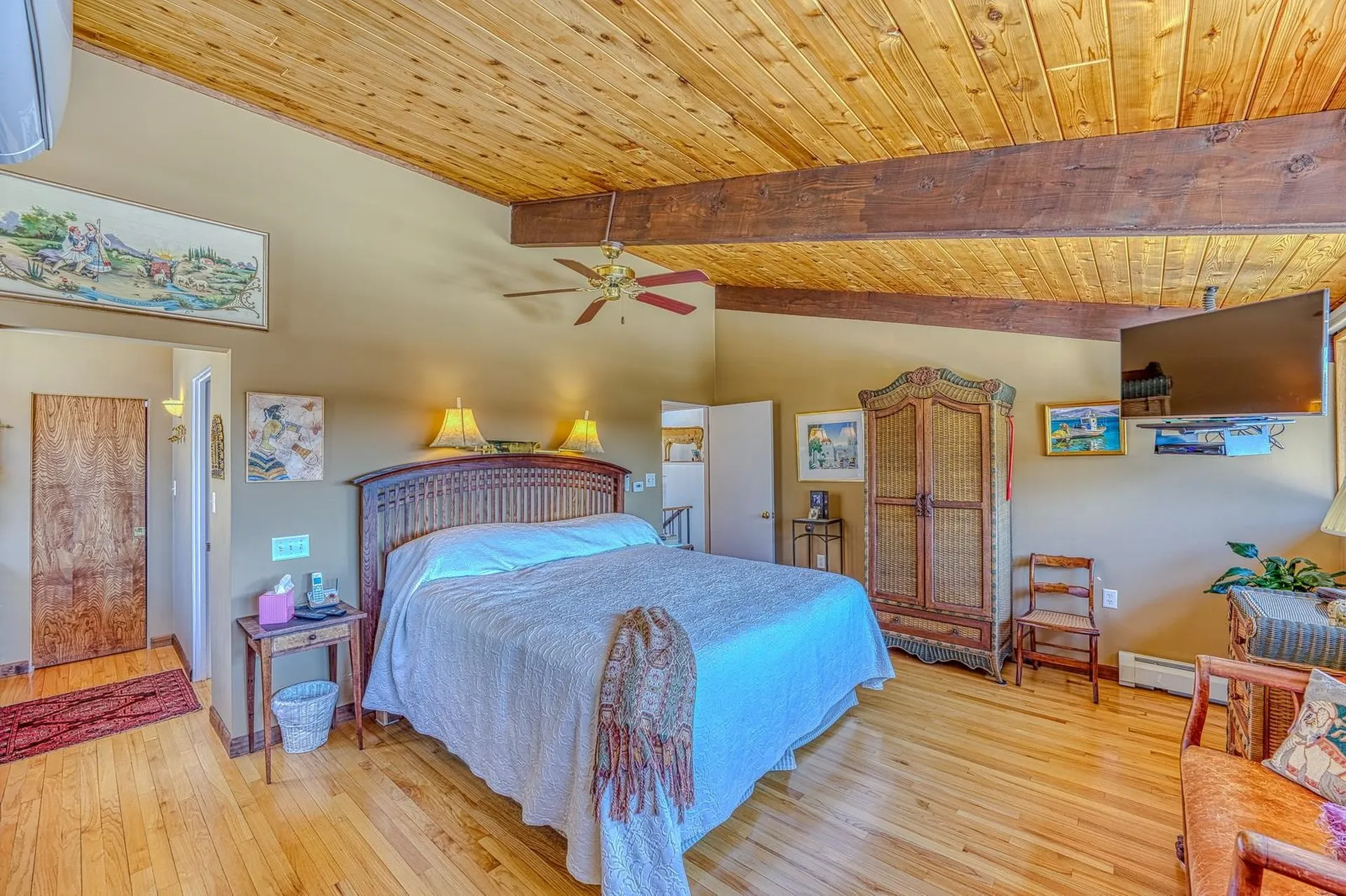 979 Farr Hill Road Littleton NH 03561
