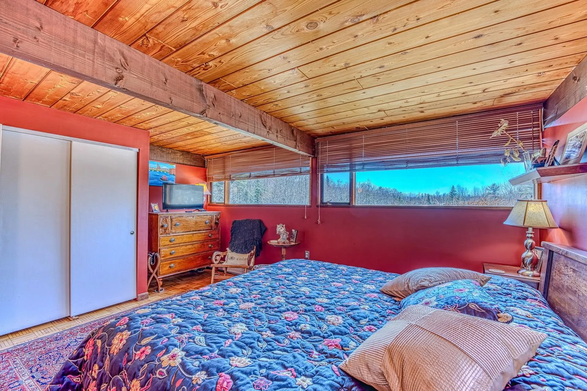 979 Farr Hill Road Littleton NH 03561