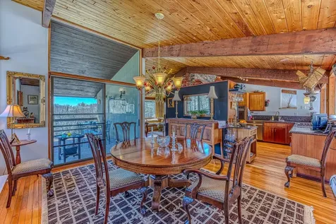 979 Farr Hill Road Littleton NH 03561