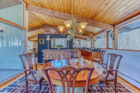 979 Farr Hill Road Littleton NH 03561