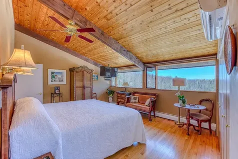 979 Farr Hill Road Littleton NH 03561