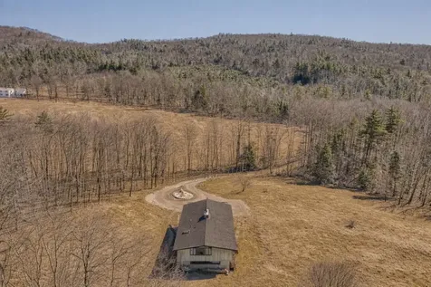 979 Farr Hill Road Littleton NH 03561
