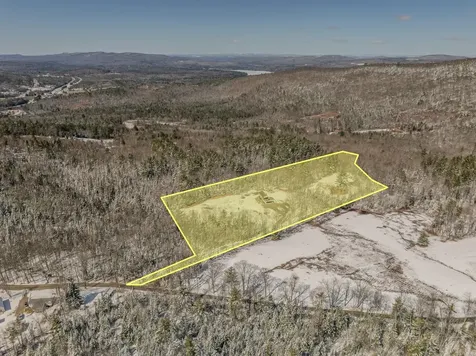 979 Farr Hill Road Littleton NH 03561