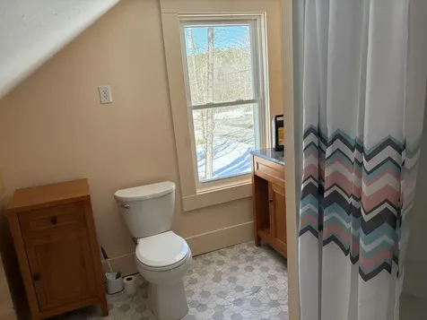 40 Library Road Grafton NH 03240