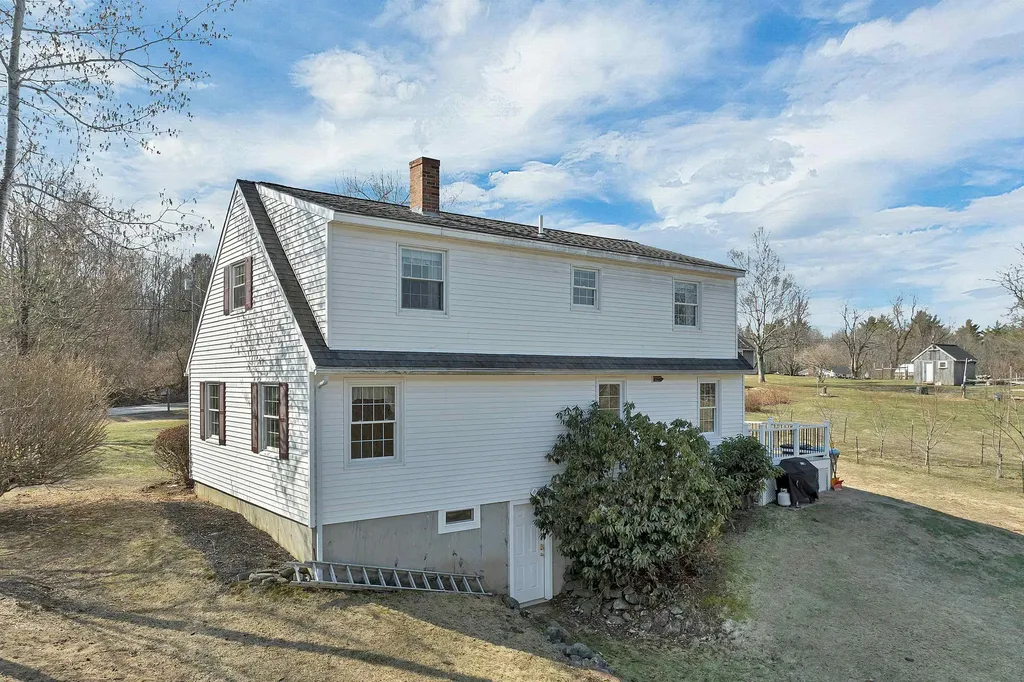 176 Dutile Road Belmont NH 03220