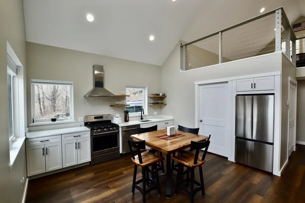 1794 Loop Road Northfield VT 05663